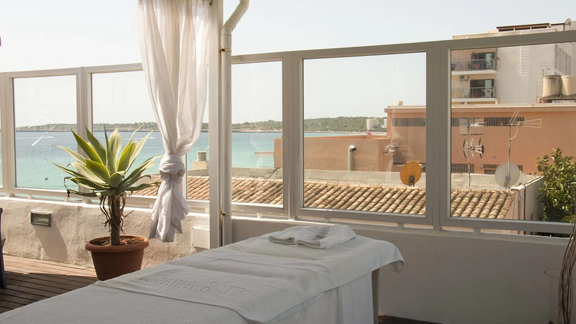 ***  Hotel Voramar Cala Millor  İspanya